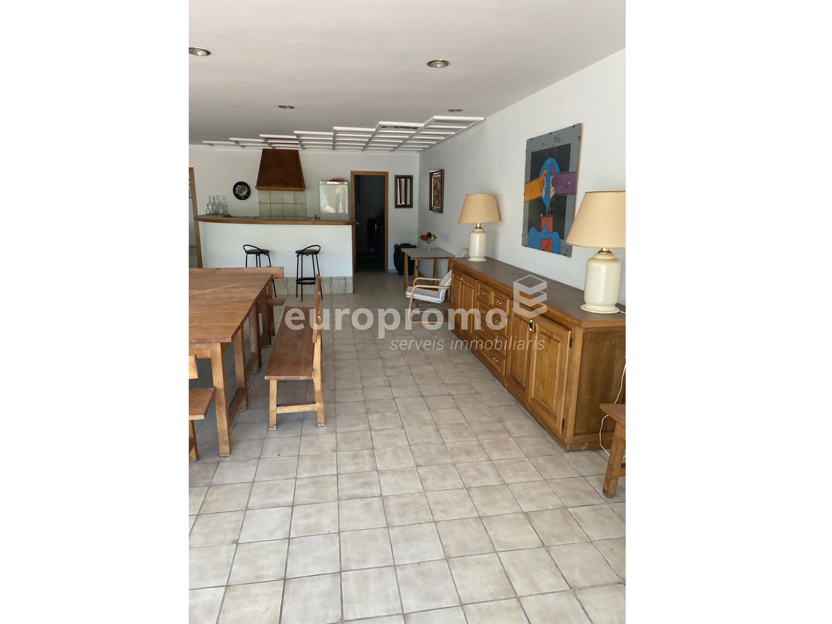 Espectacular casa de lujo situada en Canet d'Adri!!